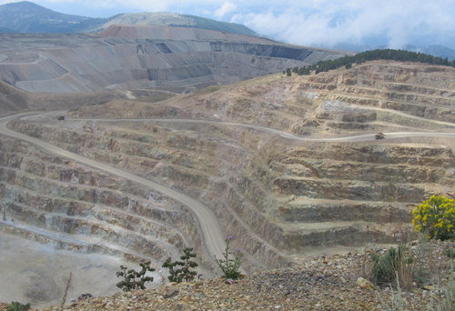open pit gold mining