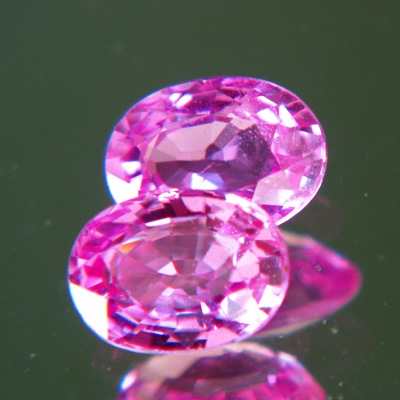 oval 7x5mm no-heat sapphires in hot pink for a pair of studs or sidestones 