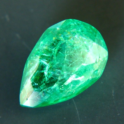 Sandawana oil-only emerald in pear cut deep vivid green
