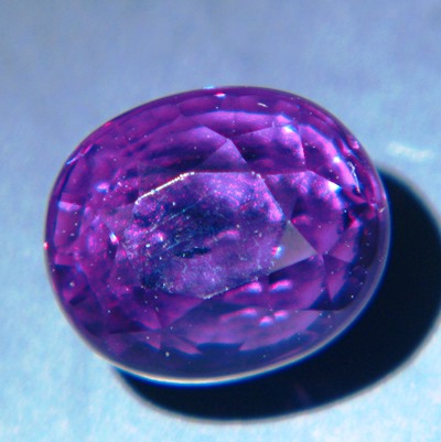 color change garnet purple to pink in full size and clarity
