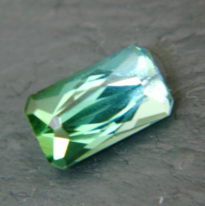 paraiba type tourmaline free of treatments, precision cut and free of inclusions