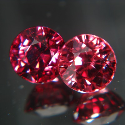 matching pair round brilliant red zircons for bespoke jewelry