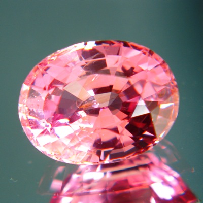 Lively pure pink Ceylon spinel