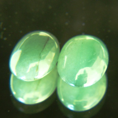 untreated pair of green jade type A