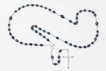 925 Freshwater River Pearl Rosary Beads.