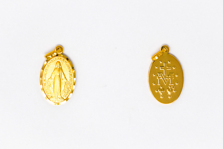 Miraculous Medal 18 kt Gold.