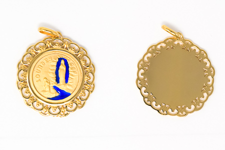 Gold Plated Pendant depicting the Apparitions.
